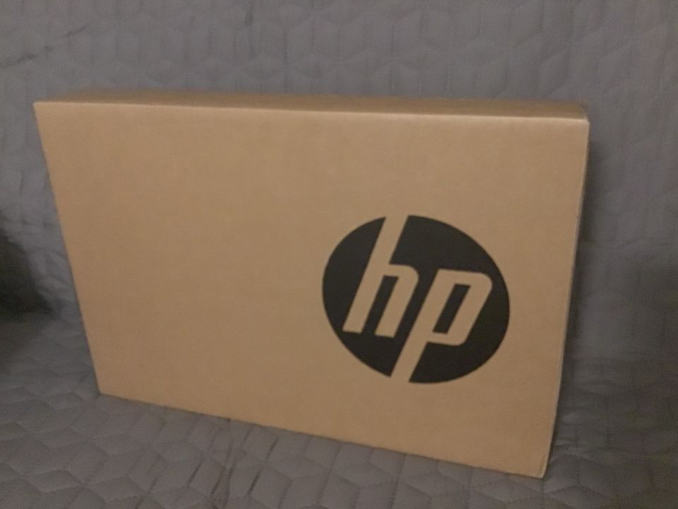 Neu in OVP HP Laptop Intel 2,8Ghz 14s dq3505ng Win11 128GB in Buxtehude