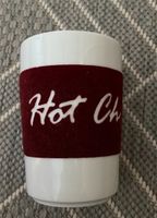 Kahla Porzellan/Stoff Tasse Hot Chocolate zu verkaufen Niedersachsen - Calberlah Vorschau