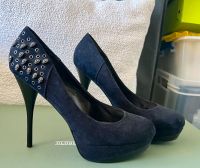 High Heels mit Totenkopfverzierung Gr.39 Mecklenburg-Vorpommern - Klein Trebbow Vorschau