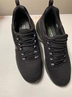 Skechers Sneaker schwarz Gr. 41 Niedersachsen - Diekholzen Vorschau