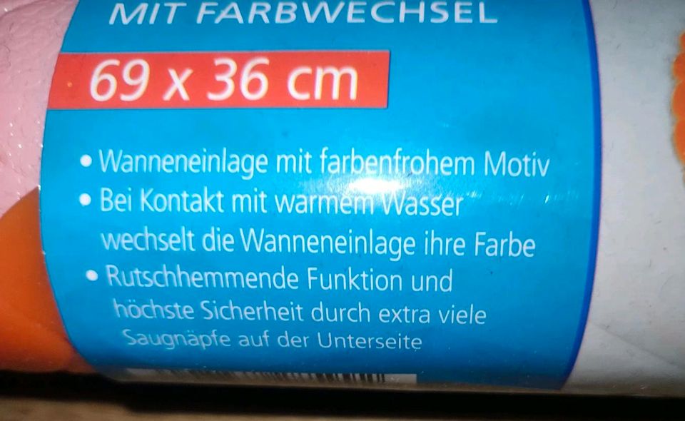 Badewanneneinlage mit Farbwechsel 69x36 NEU in Hagen