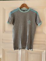 Adidas Originals T-Shirt Größe S, Grau mit Hellblauen Streifen Mitte - Wedding Vorschau