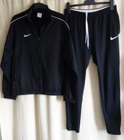 Nike Trainingsanzug Anzug Jacke & Hose Gr. S Kreis Ostholstein - Timmendorfer Strand  Vorschau