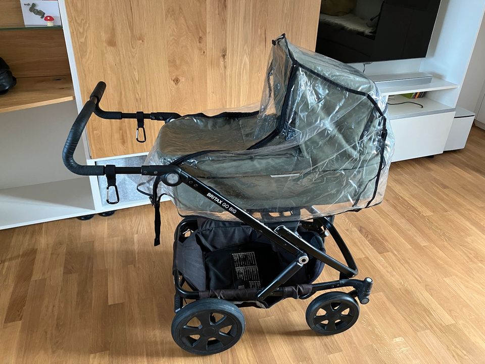 Multi-Funktionaler Kinderwagen Britax GO BIG, top gepflegt in München