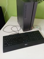 Pc Lenovo /Tastatur logitech/ohne Festplatte/gebraucht/neue Mouse Nordrhein-Westfalen - Bottrop Vorschau