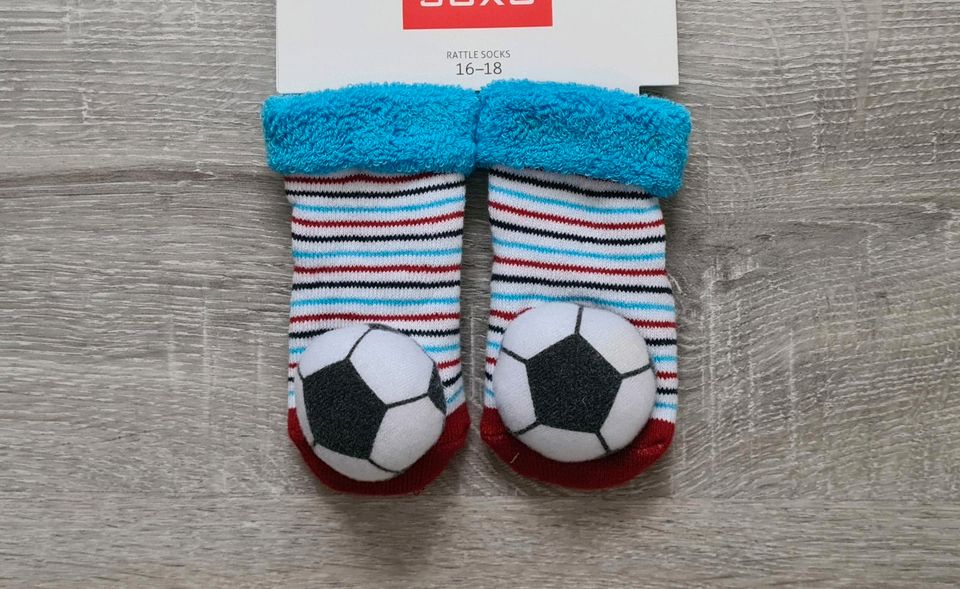 ‼️Baby Babysocken 11 cm Rasselsocken Kindersocken in Böblingen