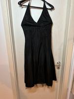 Schwarzes Cocktailkleid von Zero 36 Hessen - Bad Soden am Taunus Vorschau