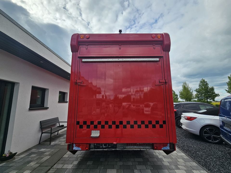 Mercedes Benz Sprinter Pferdetransporter Steinsberger Aufbau in Kremmen