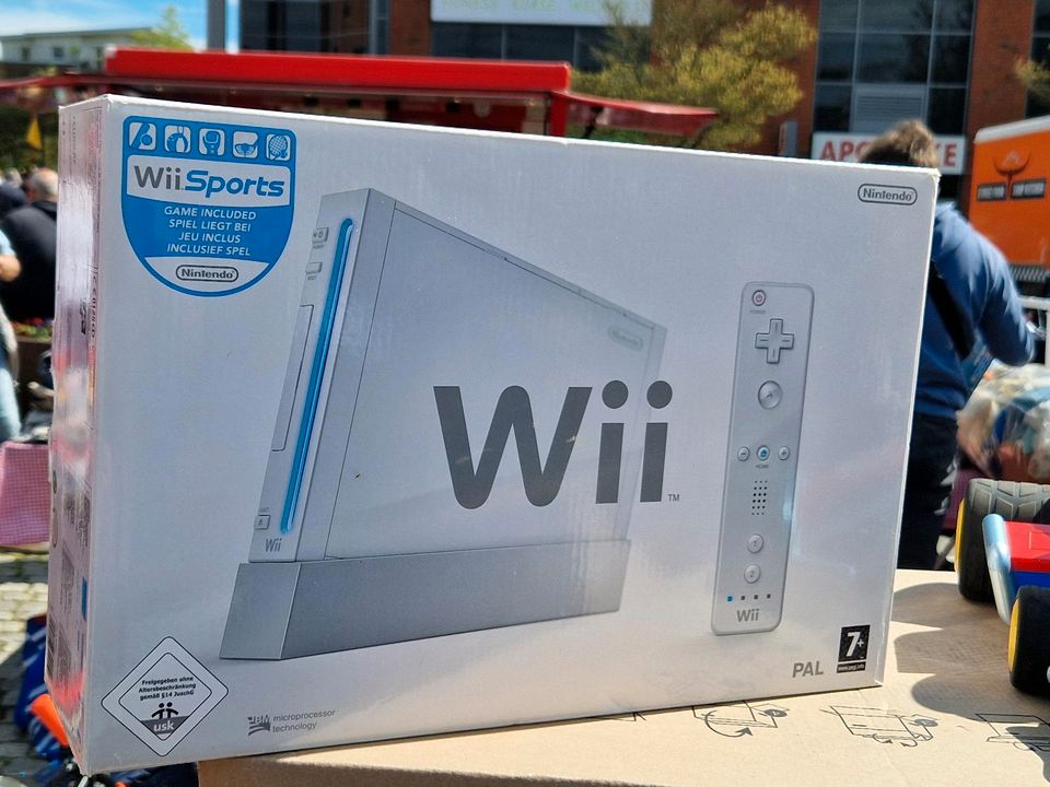 Nintendo Wii Konsole mit umfangreichem Zubehör in Wentorf