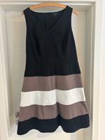 Comma Kleid Nordrhein-Westfalen - Attendorn Vorschau