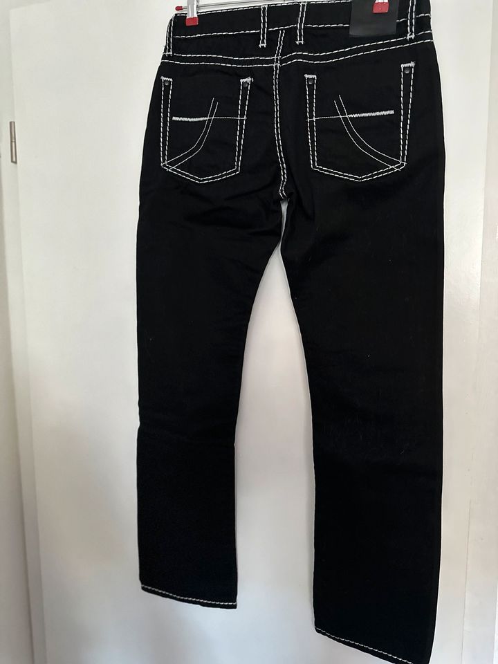 Camp David Jeans 30/32 in Troisdorf