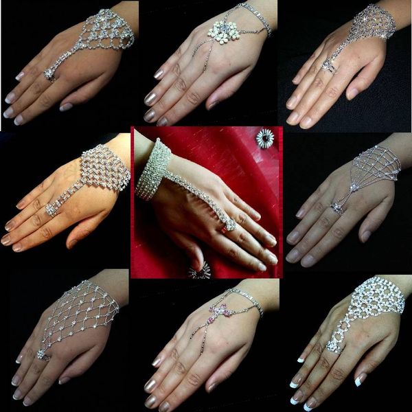 5x Sklavenarmband Handschmuck Handkette Armband mit Ring Strass in Hessen -  Laubach | eBay Kleinanzeigen ist jetzt Kleinanzeigen