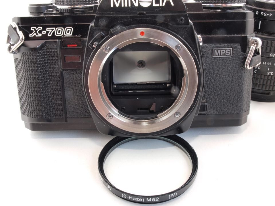 Minolta X 700 mit 35 - 80mm Objektiv in Blieskastel