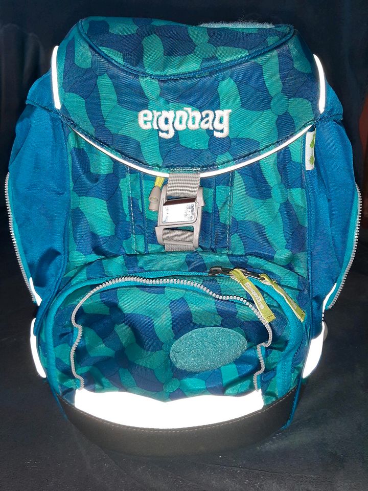 Ergobag Pack komplettes Set Schultasche und Zubehör in Fuchsmühl