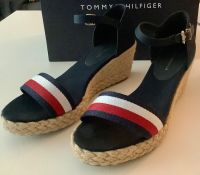 Tommy Hilfiger Sandalen Keilabsatz Gr. 40 TOP ❤️ Wandsbek - Hamburg Hummelsbüttel  Vorschau