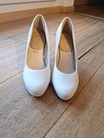 Pumps Brautschuhe Tamaris Baden-Württemberg - Todtnau Vorschau