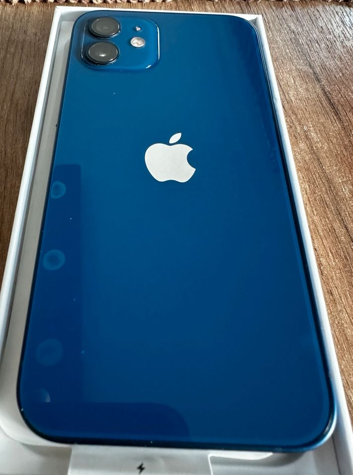 iPhone 12 - Blau - 128Gb in Am Mellensee