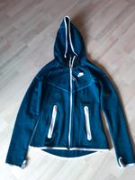 Nike Jacke Gr. XS 164 Sportjacke Sweatjacke Aubing-Lochhausen-Langwied - Aubing Vorschau