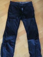 Schwarze dünne Jeans von Esprit in Größe 30/32 Ludwigslust - Landkreis - Wittenförden Vorschau