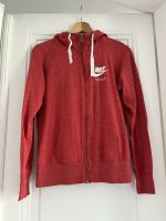 Rote Trainingsjacke/Hoodie Nike, Gr.S Frankfurt am Main - Nordend Vorschau