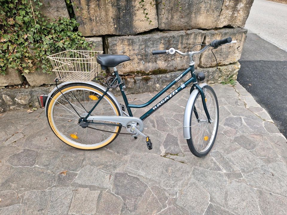 Damenfahrrad in Vilsbiburg