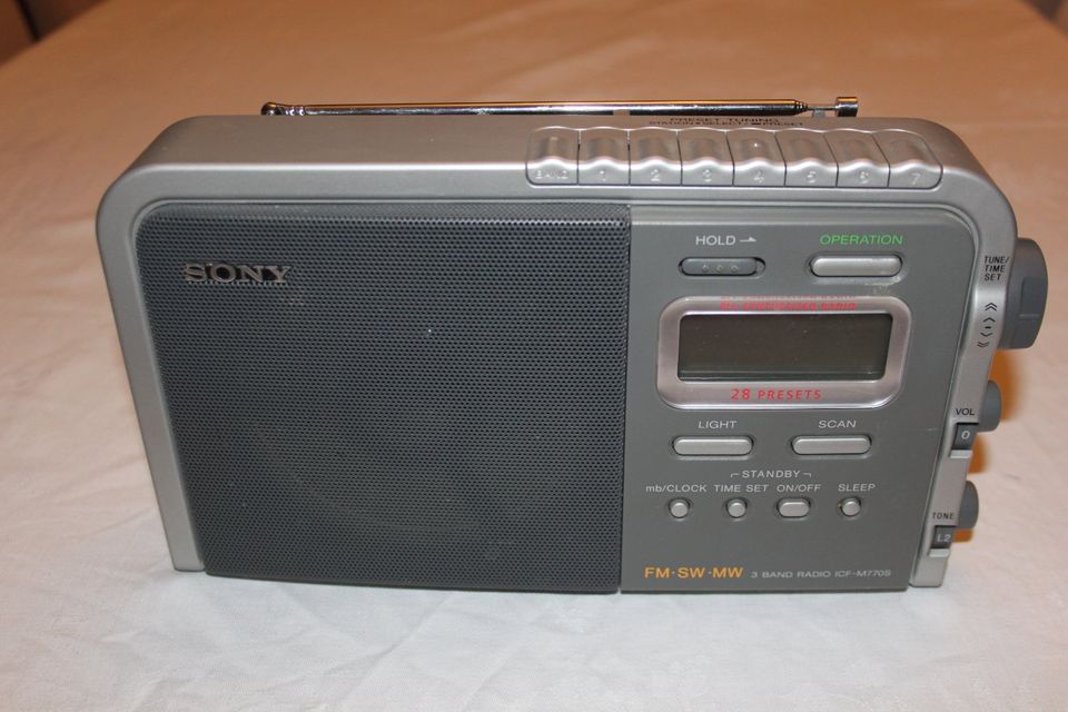 Sony Radio - Modell ICF-M770S - 3Band Transistorradio in Zeuthen