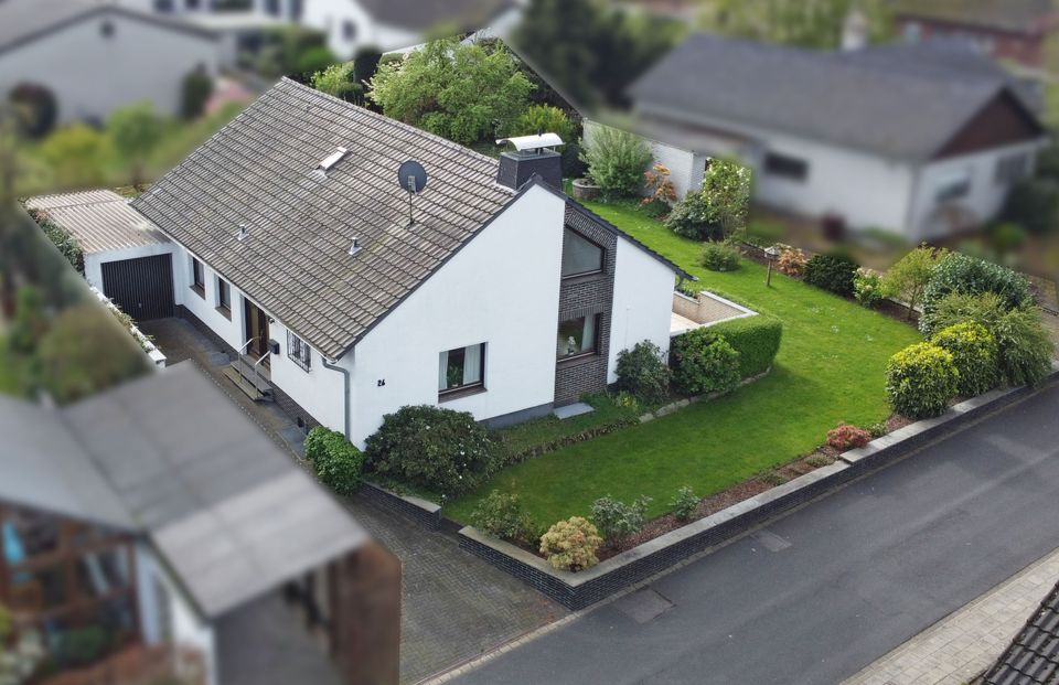 Geräumiges Wohnhaus mit Garage und gepflegter Gartenanlage in ruhiger Lage von Nettetal-Breyell in Nettetal