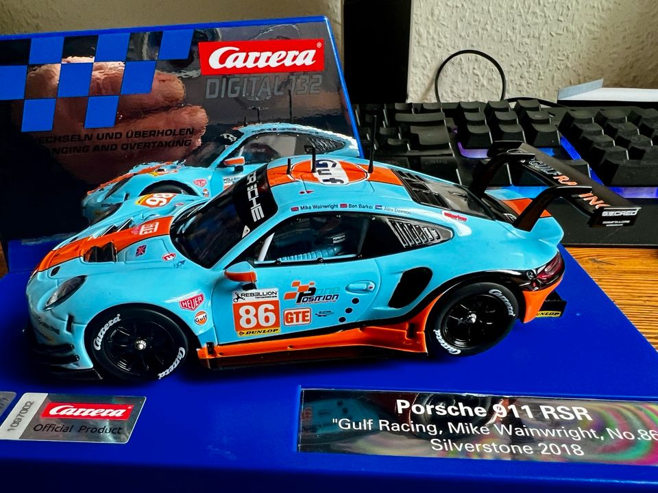 Carrera Digital 32019 Porsche 911 RSR Gulf No 86 Neu in Duisburg