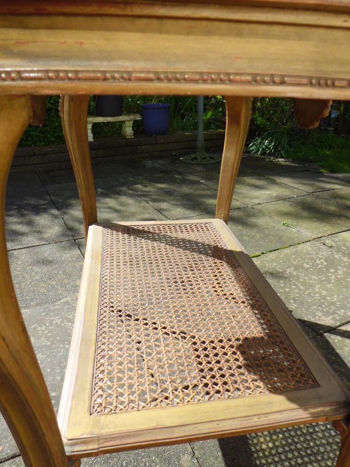 Antik Beistelltisch Tisch Marmor Rattan Holz in Kappeln