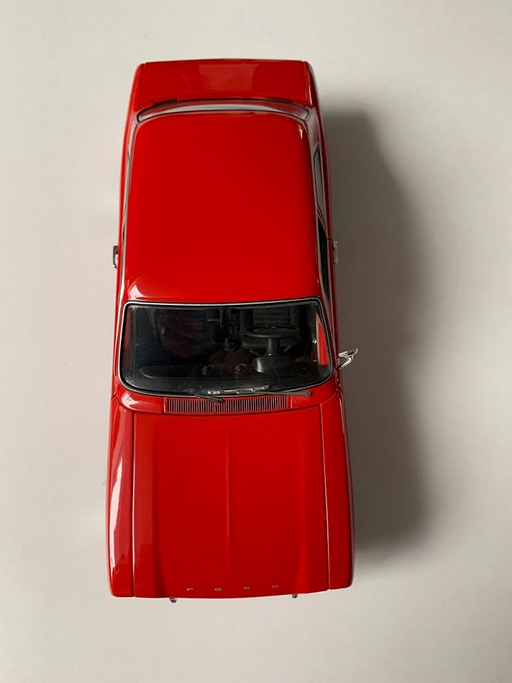 Minichamps Ford Escort 1, 1:18 in Bergisch Gladbach