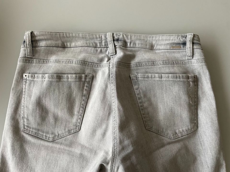 Cambio Jeans 7/8  L/XL in Bielefeld