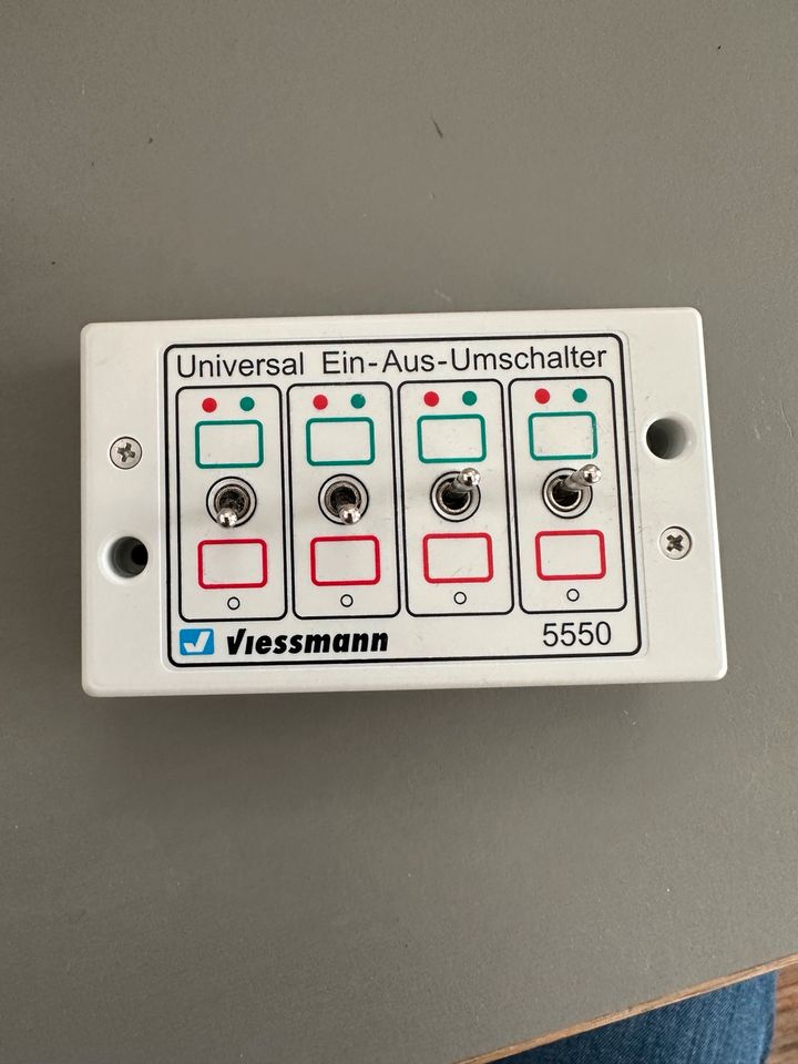 Viessmann 5550 Universal-Ein-Aus-Umschalter in Köln
