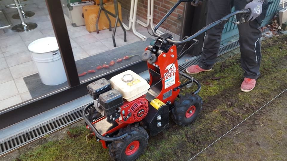 Rasenschälmaschine Grassodenschneider Rasenschäler mieten Verleih in Bocholt