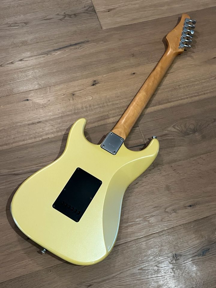 Charvel, (CX290?), HSS Strat,MIJ, 90er, super vielseitig! in Pfungstadt