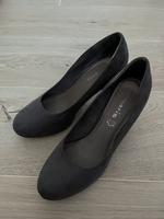 Tamaris Pumps 39 braun Velours Leder neuwertig Brandenburg - Senftenberg Vorschau