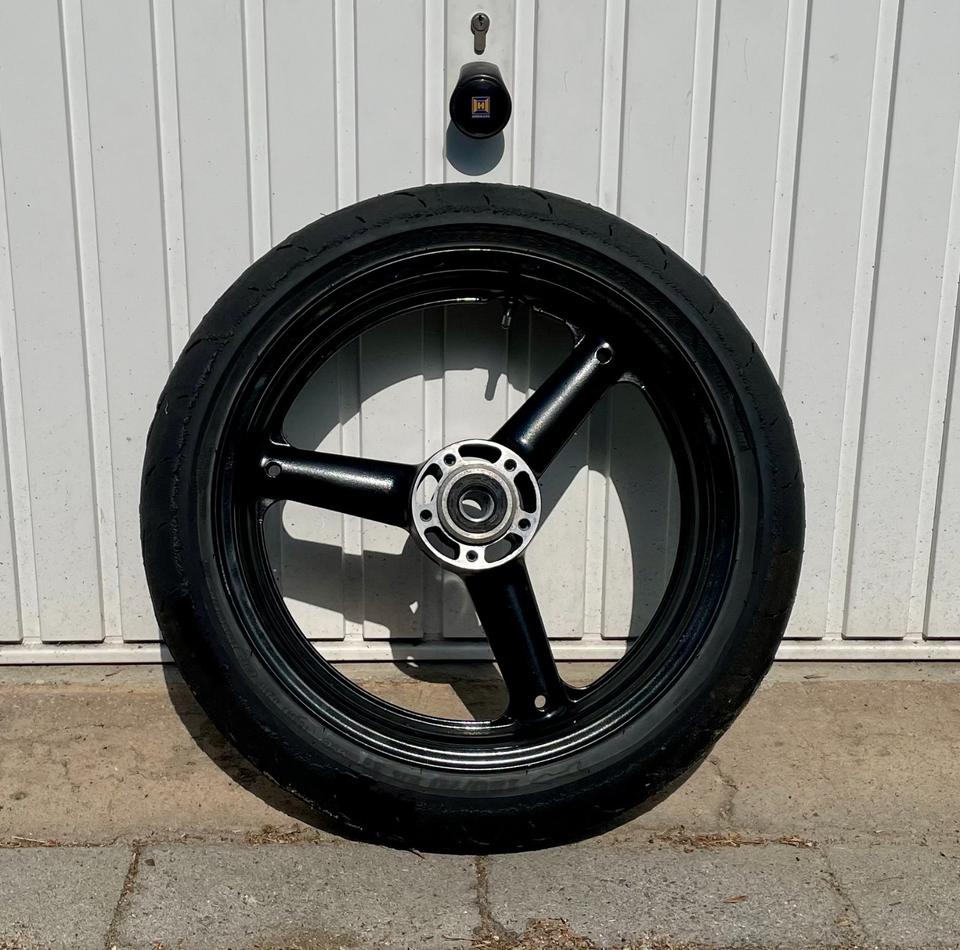 Vorderrad Felge Suzuki GSXR 600 750 TL1000R TL1000S GSX1300R in Langen (Hessen)
