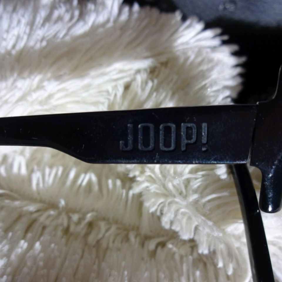 JOOP! Brillengestell schwarz mit Straßsteinen in Althüttendorf