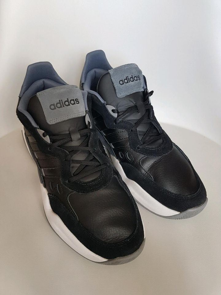 ❌❌ ADIDAS Sportschuhe Sneaker Gr  45 1/3 in Bürgstadt