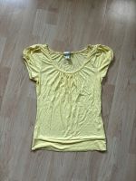 H&M Top gelb Größe S T-Shirt Köln - Nippes Vorschau