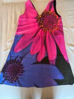 Kleid Desigual S, NEU Niedersachsen - Syke Vorschau