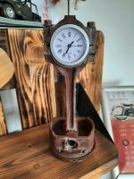 Dodge Ford Chevrolet Deko retro vintage upcycling Kolbenuhr Rost Nordrhein-Westfalen - Velen Vorschau