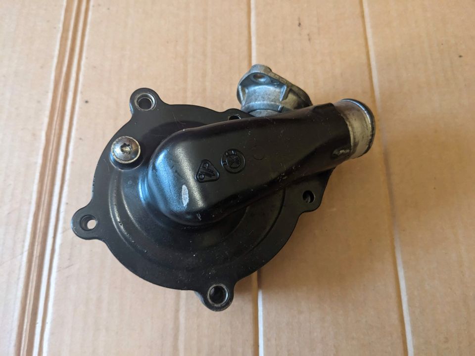 BMW S1000RR wasserpumpe motor b.j. 2010 in Brandenburg - Cottbus |  Motorradersatz- & Reperaturteile | eBay Kleinanzeigen ist jetzt  Kleinanzeigen