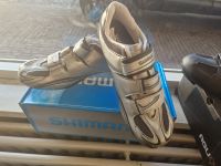 Shimano Herrenschuhe 43 Rennrad Rennradschuhe Nordrhein-Westfalen - Korschenbroich Vorschau