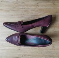 LLOYD Pumps 6,5 40 burgund wein rot cassis lila violett Nordrhein-Westfalen - Neuss Vorschau