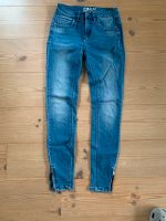 Jeans Only schmal blau XS (26/32) Schleswig-Holstein - Mielkendorf Vorschau