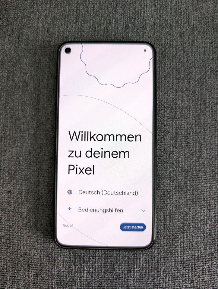 Google Pixel 5 inkl. Hülle in Remchingen