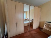 Schlafzimmer Kleiderschrank Bett Nachtschrank mit Spiegel Brandenburg - Luckenwalde Vorschau