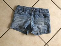 Schöne Shorts von Mini Boden, Größe 13 Jahre Nordrhein-Westfalen - Moers Vorschau