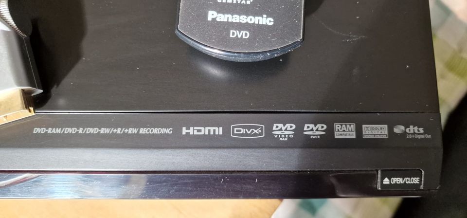 dvd recorder panasonic dmr eh585, HDMI, oehlbach scartkabel in Birkenfeld