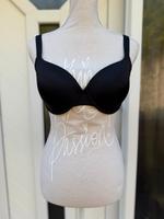 Lascana BH Damen mit Bügel Top Bustier Bra schwarz Oberteil 70F Niedersachsen - Heidenau Vorschau